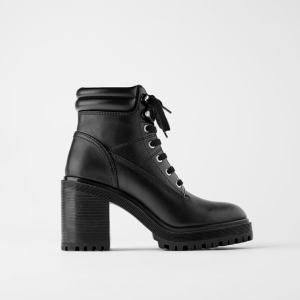 LACED LEATHER HIGH-HEEL ANKLE BOOTS